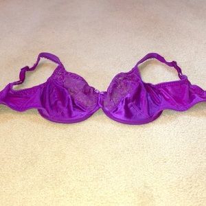 Bali 36DD style 3230 unlined bra purple, lace trim